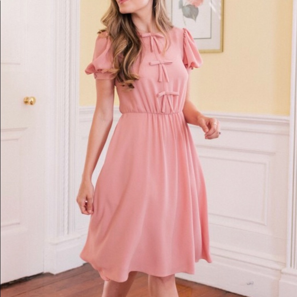 Gal Meets Glam Ellie dress in pink